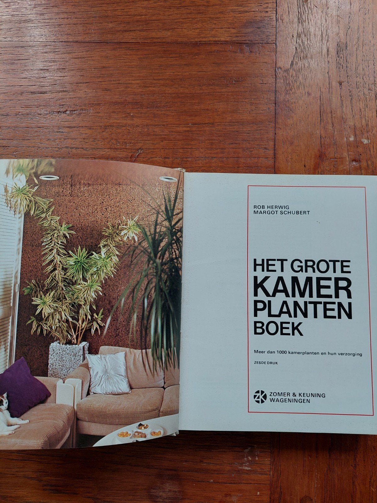 Het Grote Kamerplanten Boek - Rob Herwig & Margot Schubert, Boeken, Ophalen of Verzenden, Gelezen, Rob Herwig, Margot Schubert