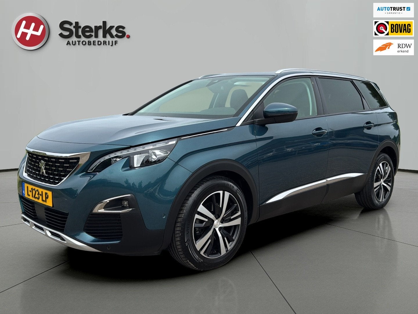 Peugeot 5008 1.2 PureTech Blue Lease Premium 7 PERSOONS DIST, 1280 kg, Gebruikt, Euro 6, 1199 cc