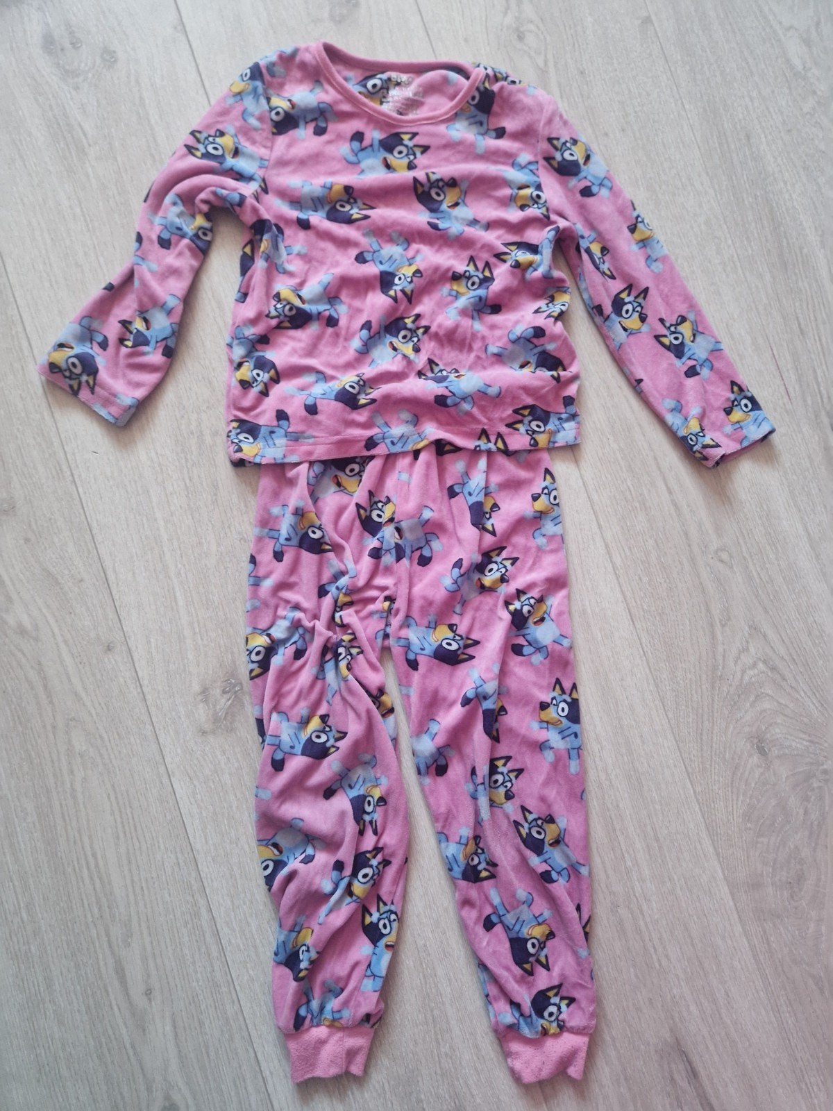 pyjama bluey, Kinderen en Baby's, Ophalen, Primark, Meisje, Nacht- of Onderkleding