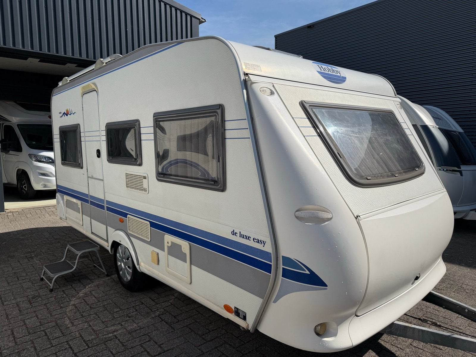 Hobby 455 UF met rondzit, dwarsbed en voortent, Caravans en Kamperen, Caravans, Rondzit, Hobby, Bedrijf, Dwarsbed
