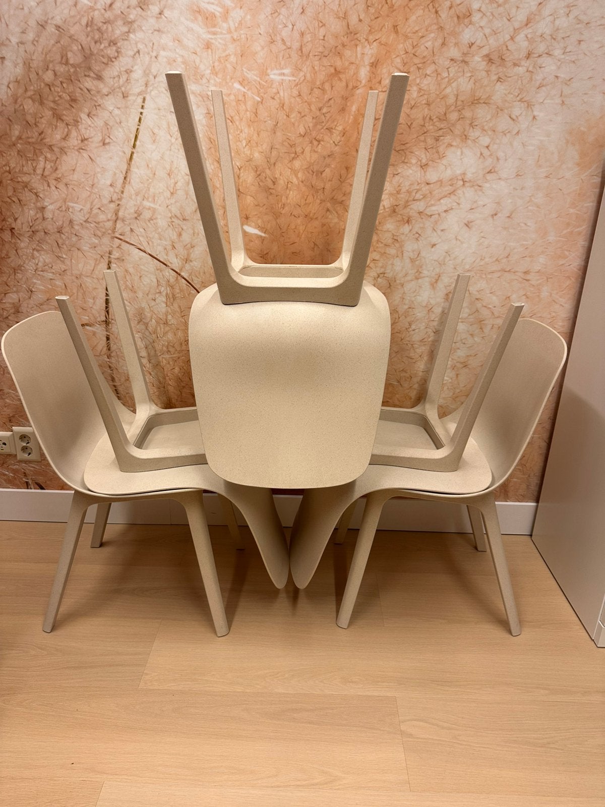 Foto 5 van Odger eetkamerstoel IKEA wit/beige