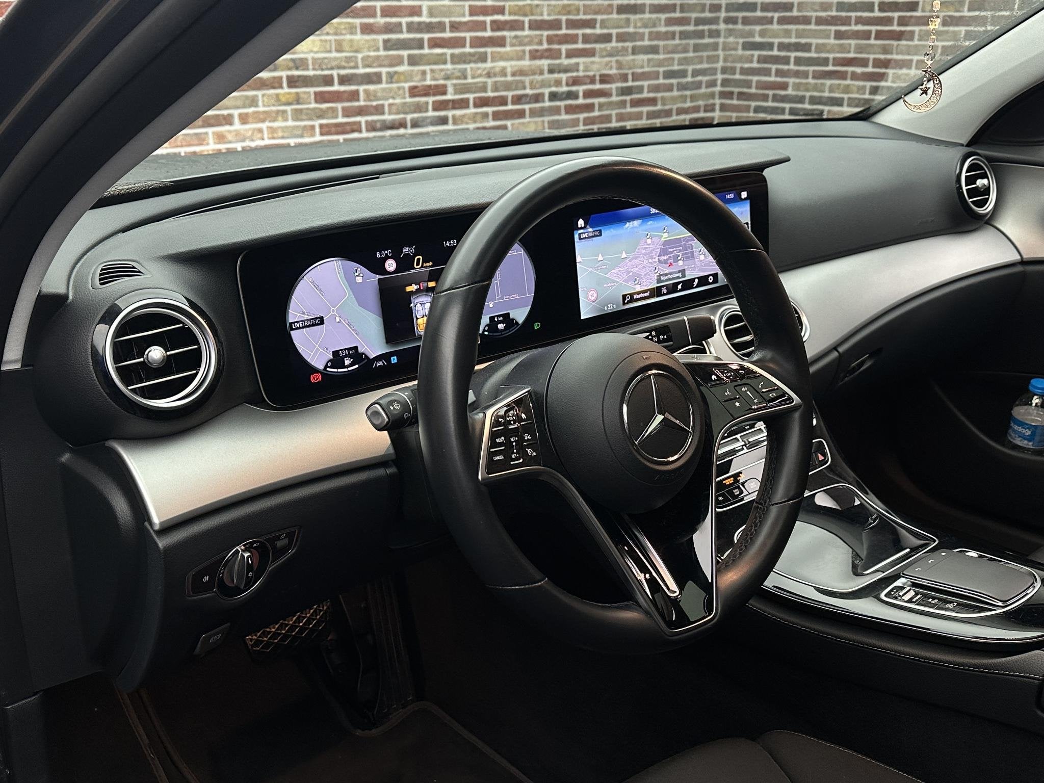 Mercedes-Benz E-klasse 300 e Luxury line Open Dak HeadUp Dea, Auto's, Dealer onderhouden, Gebruikt, 4 cilinders, 320 pk