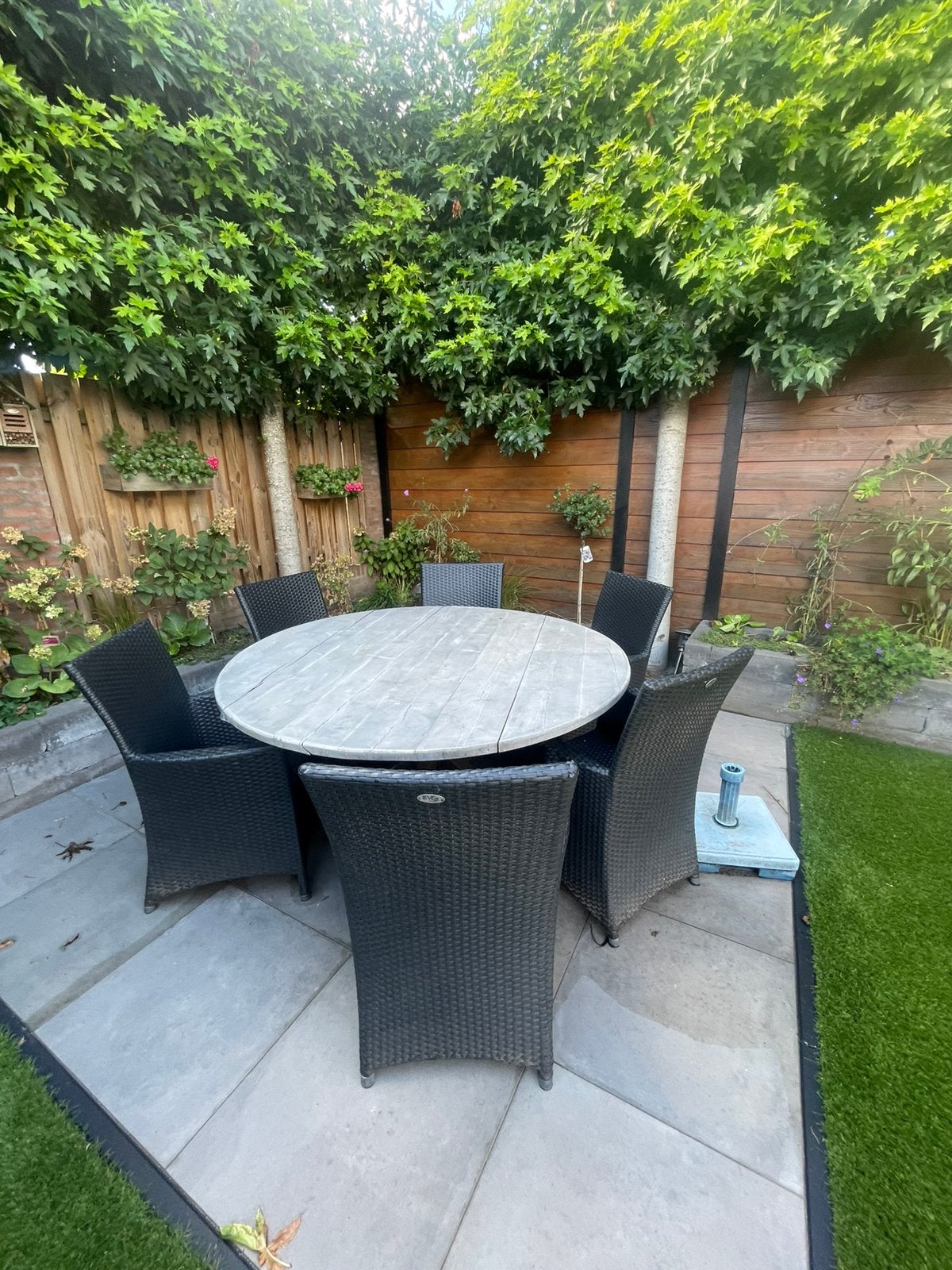 Wicker tuinstoelen met ronde tafel - 6 zitplaatsen, Ophalen, Gebruikt, Eettafel, 6 zitplaatsen