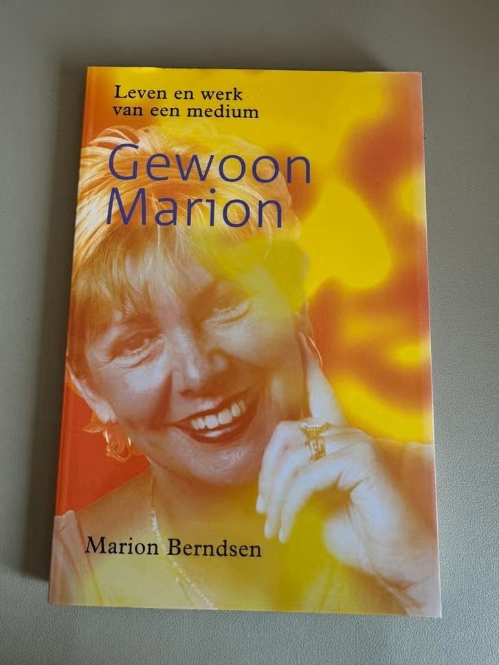 Boek M Berndsen - Gewoon Marion Leven en werk van een medium, Achtergrond en Informatie, Spiritualiteit algemeen, Ophalen of Verzenden