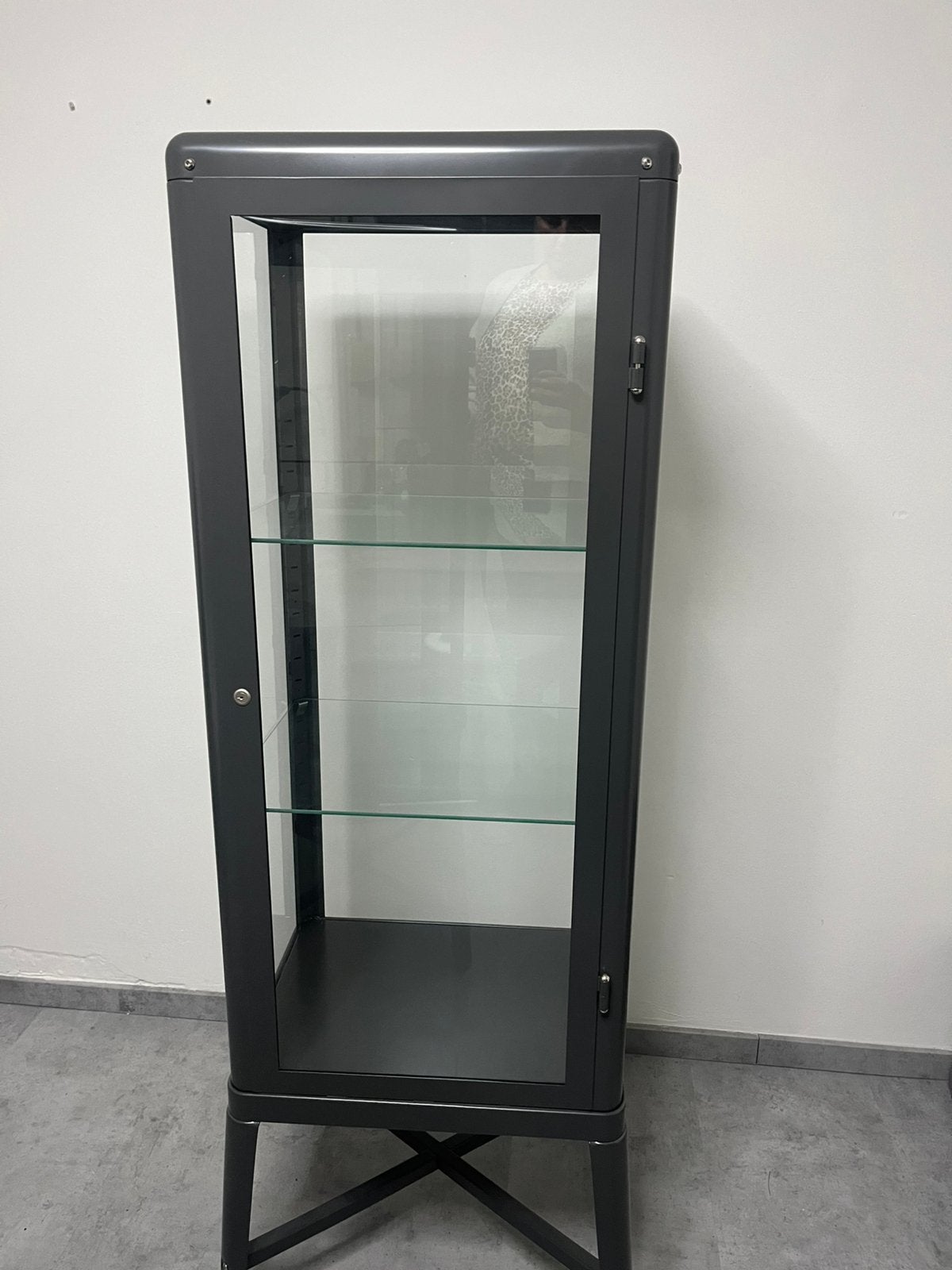 Vitrinekast 2 stuks