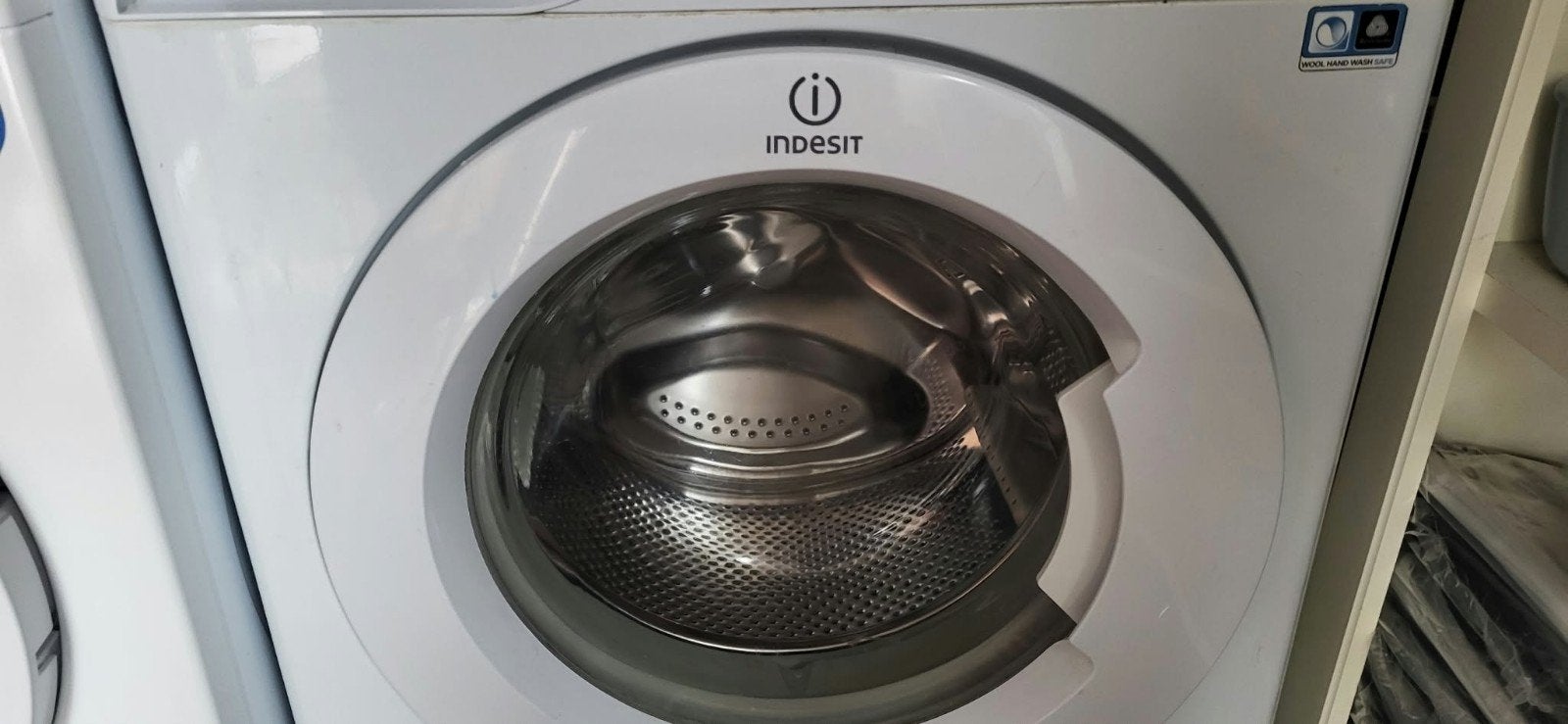 te koop Indesit wasmachine, Witgoed en Apparatuur, Ophalen, Zo goed als nieuw, 85 tot 90 cm, 1200 tot 1600 toeren
