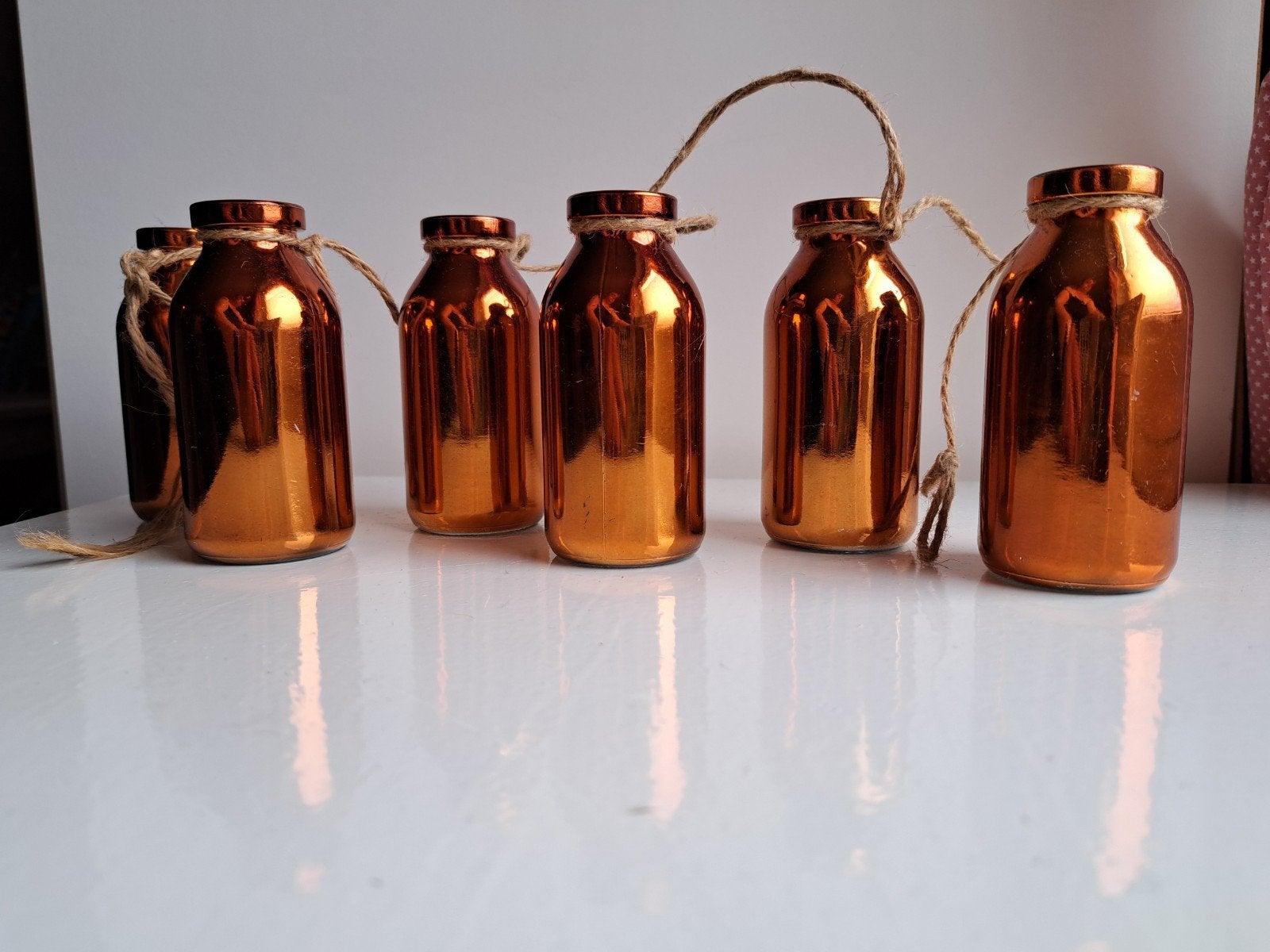Set van 6 koperkleurige glazen flesjes/vaasjes, Oranje, Ophalen of Verzenden, Geschikt voor droogbloemen, Glas