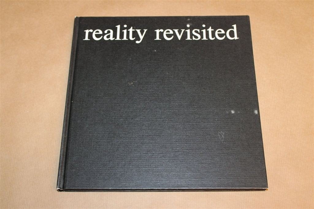 Reality Revisited — 6 Nederlandse Schilders, o.a. Helmantel, Ophalen of Verzenden, Gelezen