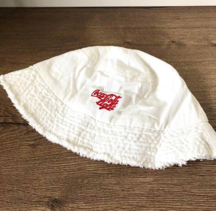 Witte Coca-Cola Light Bucket Hat, Ophalen of Verzenden, Zo goed als nieuw, One size fits all, Hoed