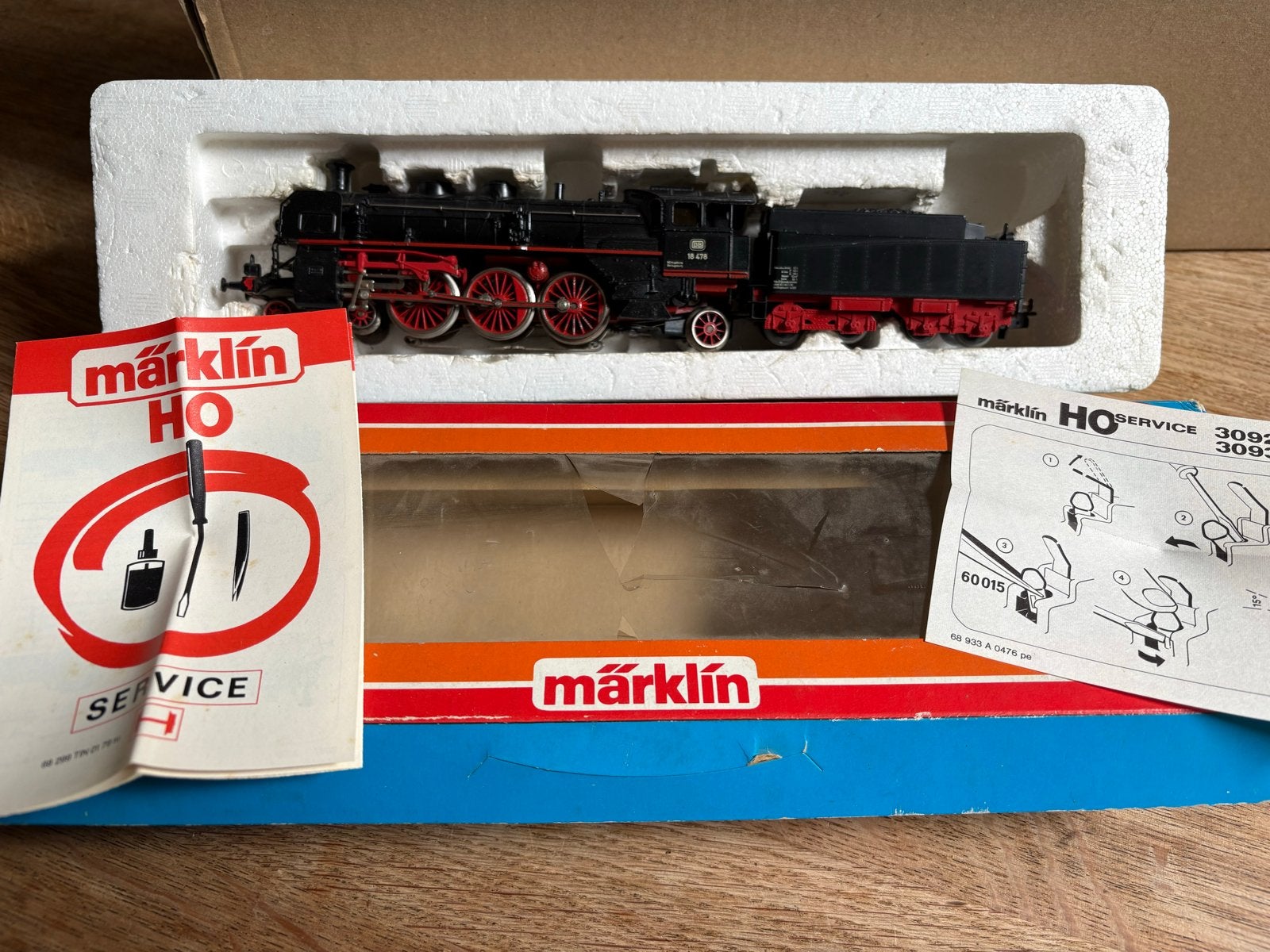 Märklin 3093 Stoomlocomotief met Tender DB 18 478, Wisselstroom, Gebruikt, Locomotief, Ophalen of Verzenden