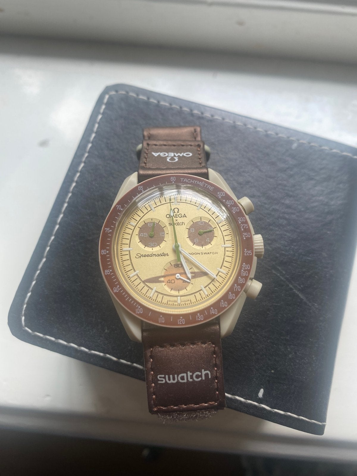 Swatch omega saturn, Ophalen, Zo goed als nieuw, Kunststof, Omega