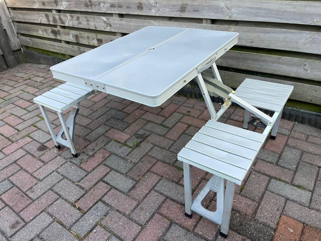 Opvouwbare campingtafel met bankjes - Bo-Camp, Ophalen, Gebruikt, Campingtafel
