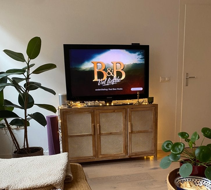 Rotan wandkast of tv meubel, Ophalen, Zo goed als nieuw, Minder dan 150 cm, Minder dan 100 cm