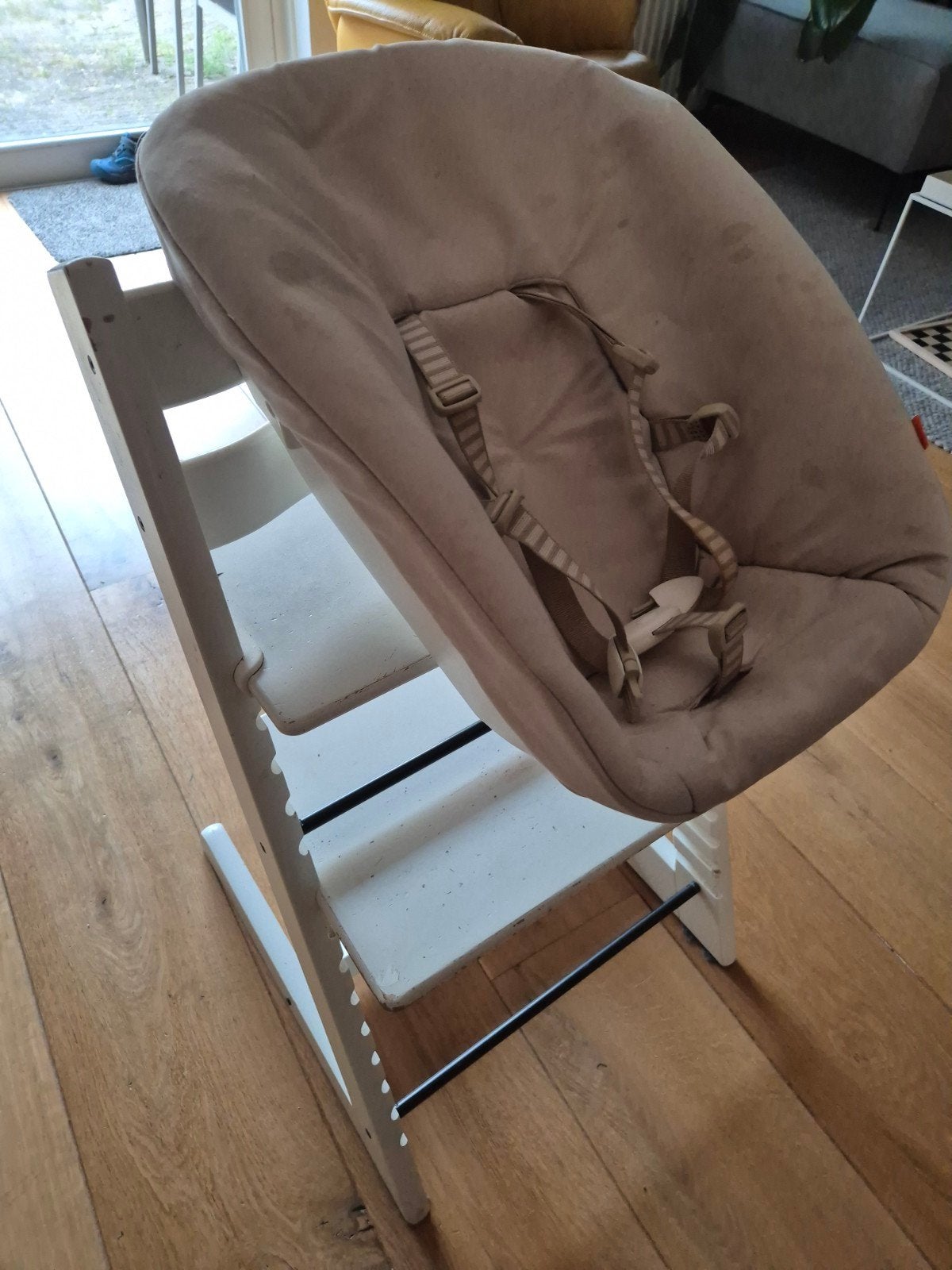 Stokke Tripp Trapp kinderstoel met newborn set en eetblad, Ophalen, Gebruikt, Meegroeistoel, Aanschuifbaar