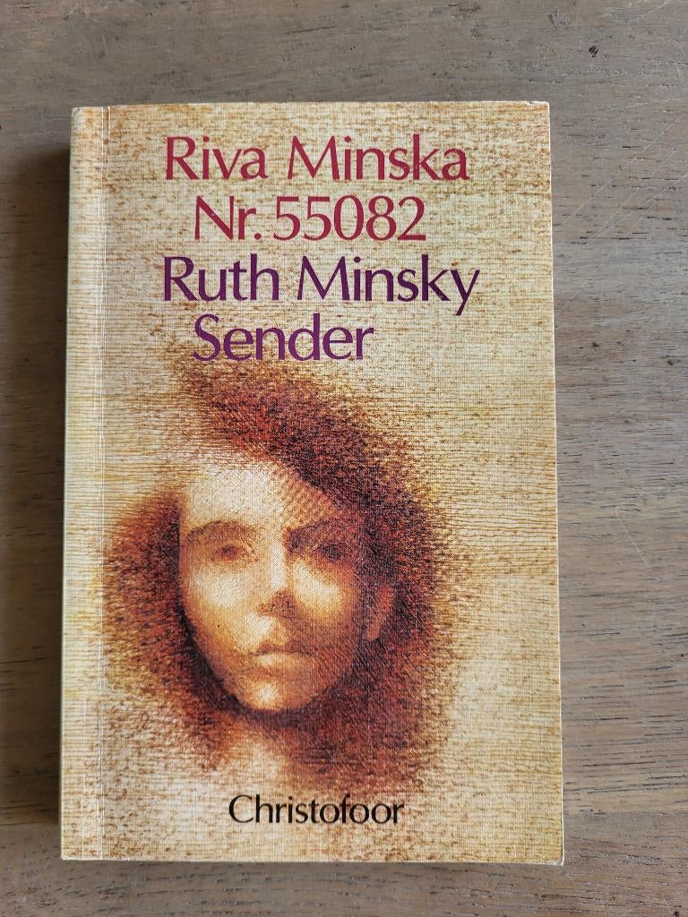 roman Riva Minska 55082  Ruth Minsky Sender WOII waargebeurd, Boeken, Ophalen of Verzenden, Gelezen