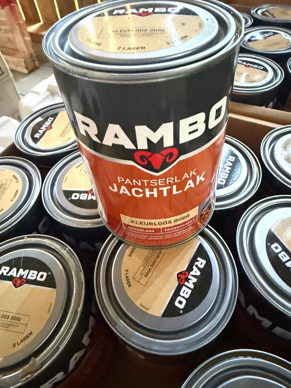 Rambo Pantserbeits 60 x 1,25 liter blikken, Doe-het-zelf en Verbouw, Verf, Beits en Lak, Ophalen, Zo goed als nieuw
