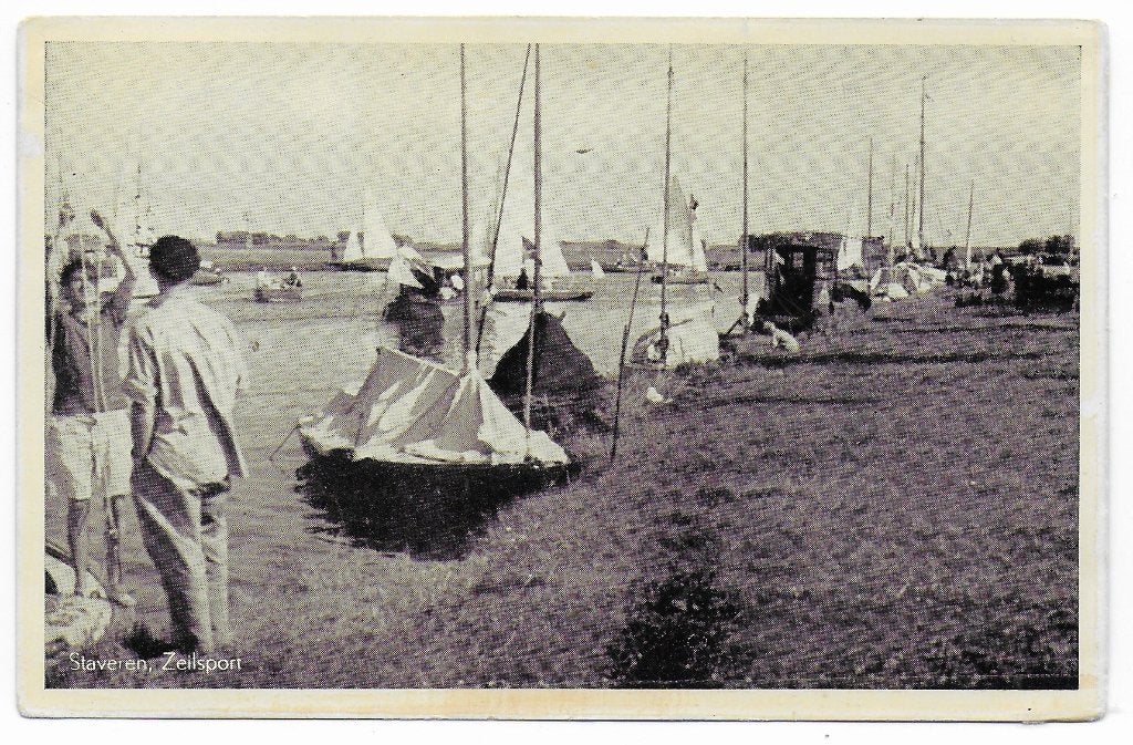Staveren Zeilsport Ansichtkaart uit 1956 ( B6376 ), Ophalen of Verzenden, 1940 tot 1960, Gelopen
