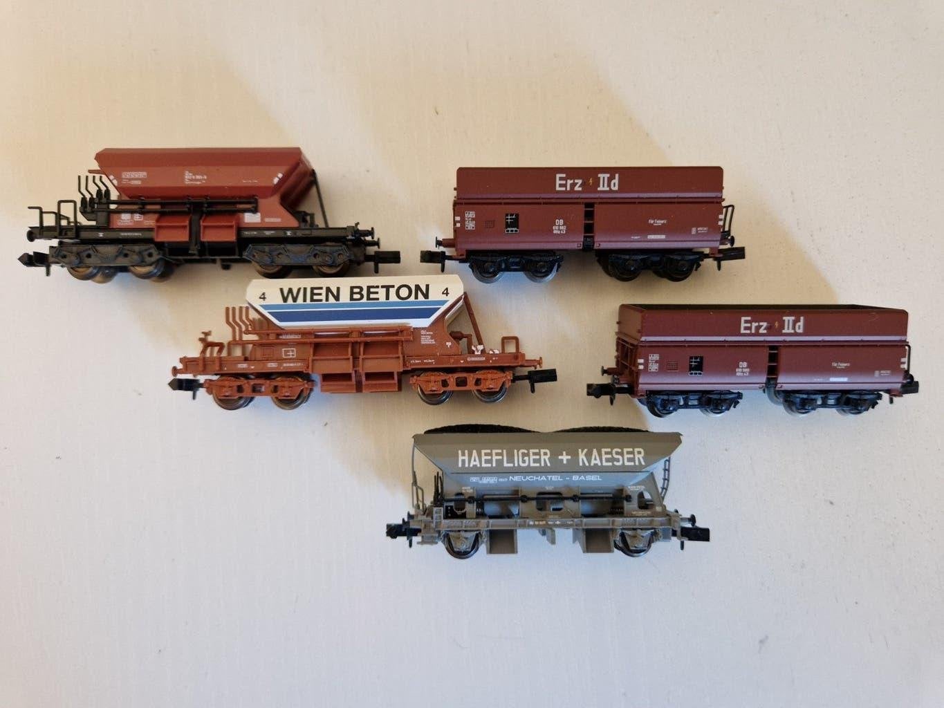 5x N spoor zelflossers, Hobby en Vrije tijd, Modeltreinen | N-Spoor, Gebruikt, Gelijkstroom, Fleischmann, Wagon