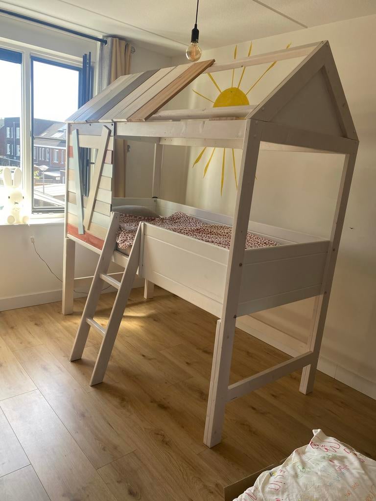 Hoogslaper - van stevig hout gemaakt, Ophalen, Gebruikt, 70 tot 85 cm, Hoogslaper of Stapelbed