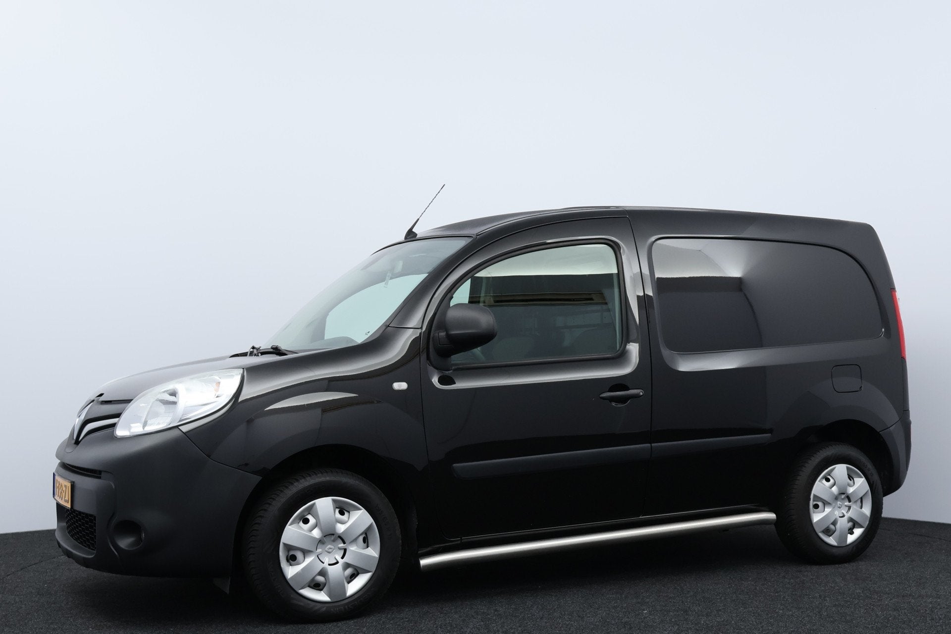 Renault Kangoo 1.5 dCi 90 Energy Comfort/ Side-Bars/ Zij-Sch, Auto's, Voorwielaandrijving, Stof, Gebruikt, 4 cilinders