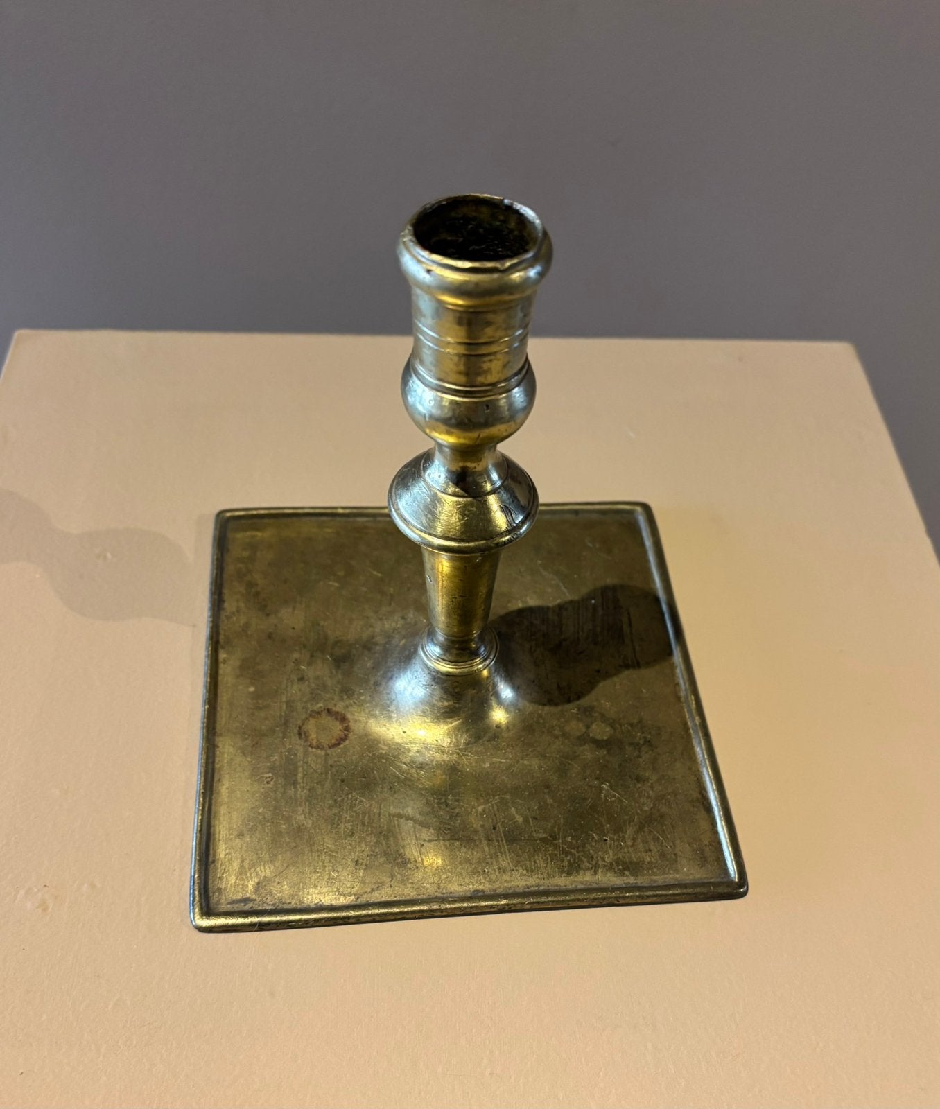 17e eeuwse spaanse kandelaar, Ophalen of Verzenden, Koper of Brons