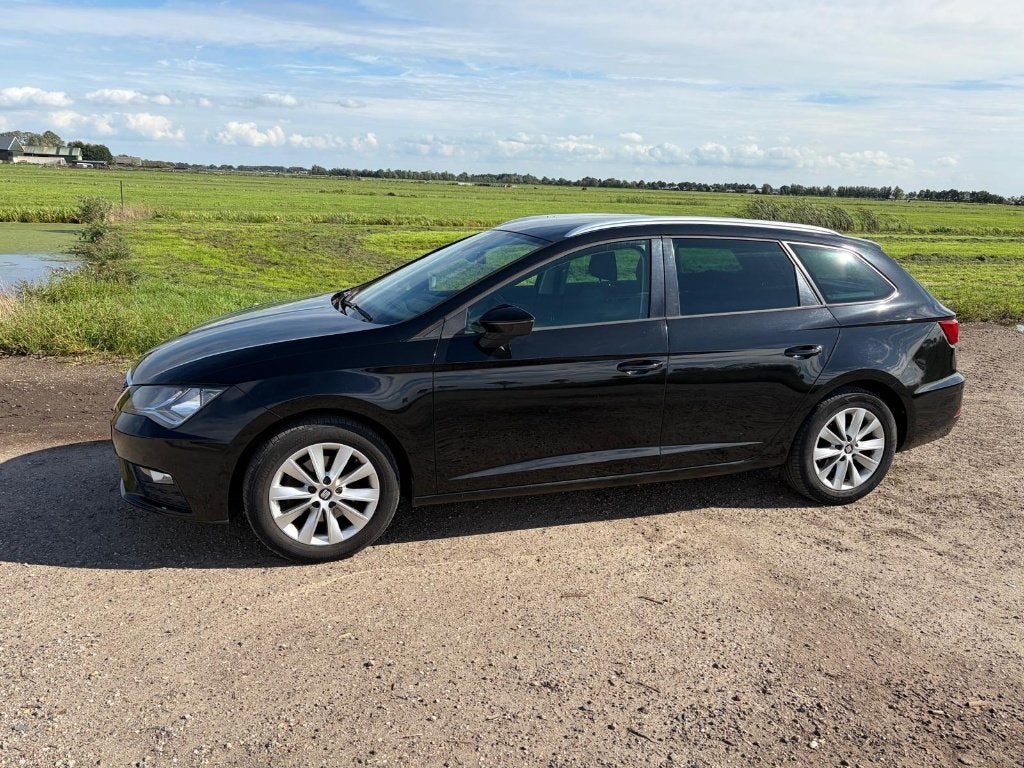 Seat Leon 1.5 TSI 150PK 2020 Zwart, Voorwielaandrijving, Stof, 1498 cc, Zwart