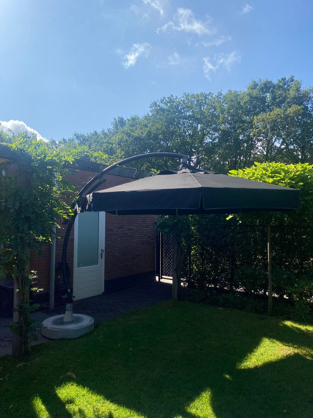 Zweefparasol - Zwart - Sun garden Easy 350/8, Ophalen of Verzenden, Gebruikt, 2 tot 3 meter, Zweefparasol