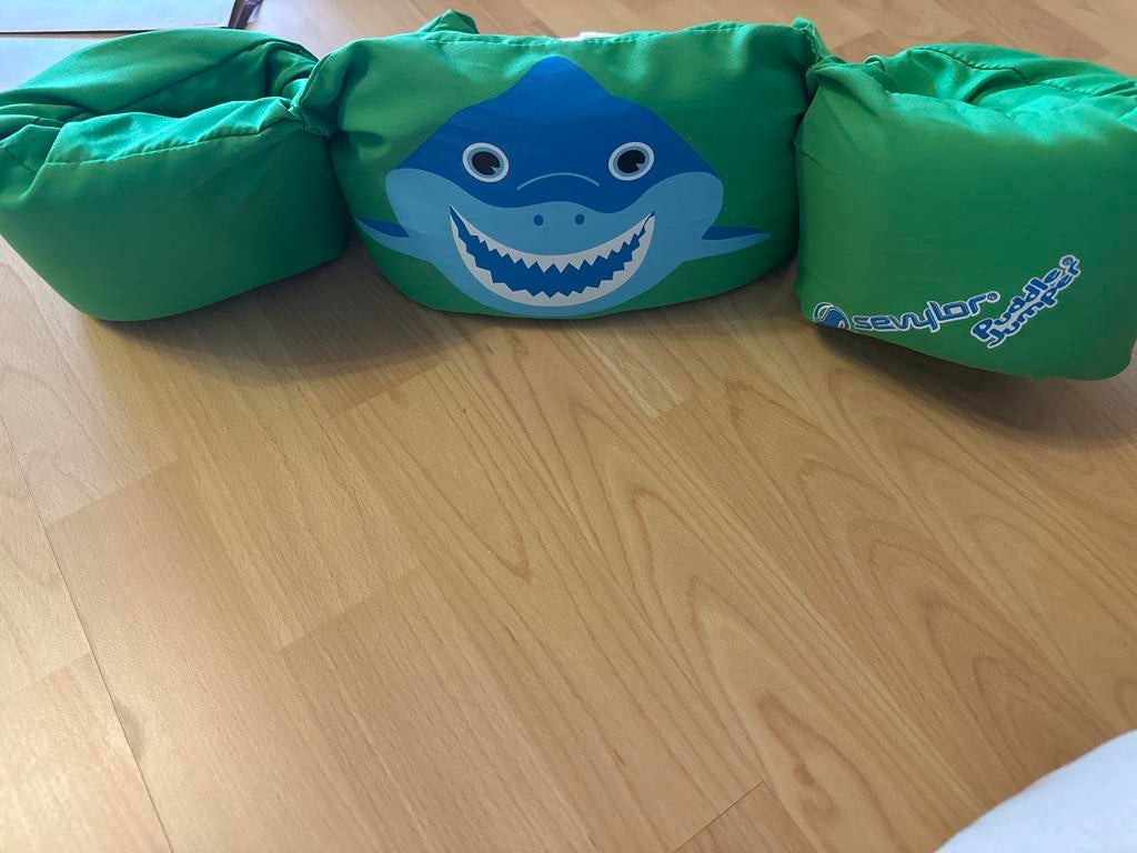 Sevylor Puddle Jumper Shark Zwembandjes 15-30kg, Kinderen en Baby's, Ophalen, Gebruikt