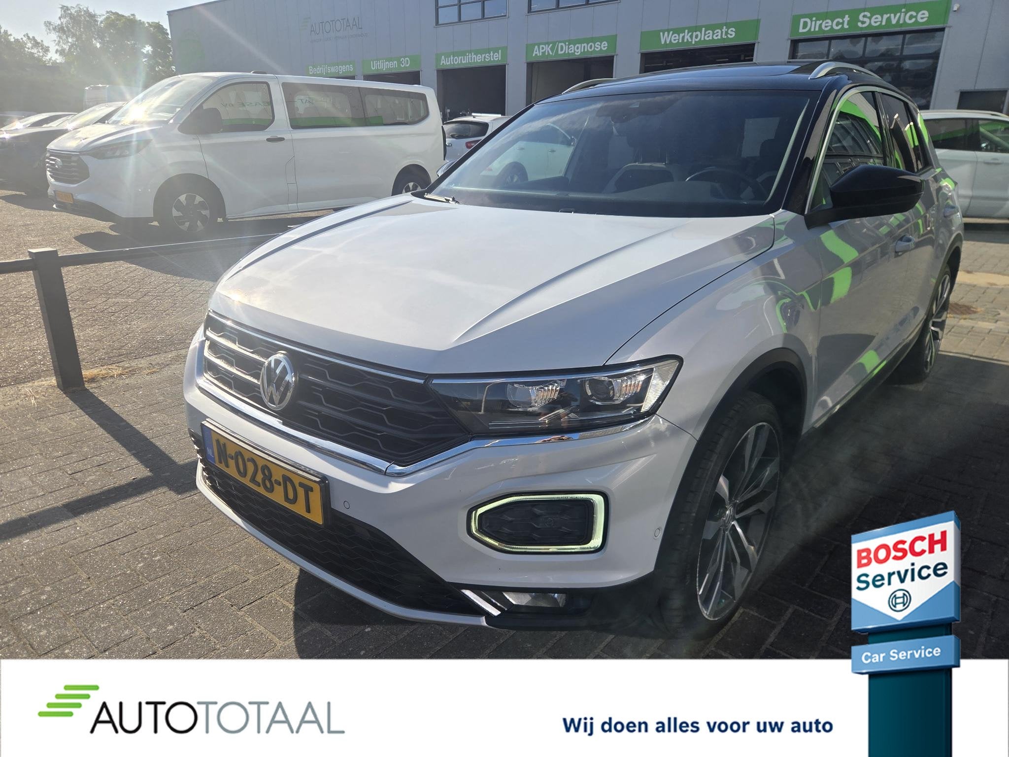 Volkswagen T-Roc 2.0 TSI 4Motion Sport panorama dak, trekhaa, Auto's, Automaat, Verwarmde buitenspiegels, Gebruikt, 1984 cc