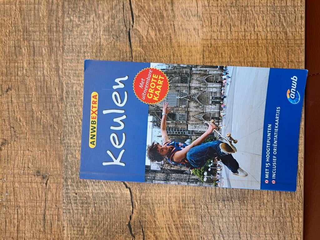 ANWB Extra Keulen Reisgids met uitneembare kaart, Boeken, Reisgidsen, Europa, Ophalen of Verzenden, Zo goed als nieuw, Reisgids of -boek