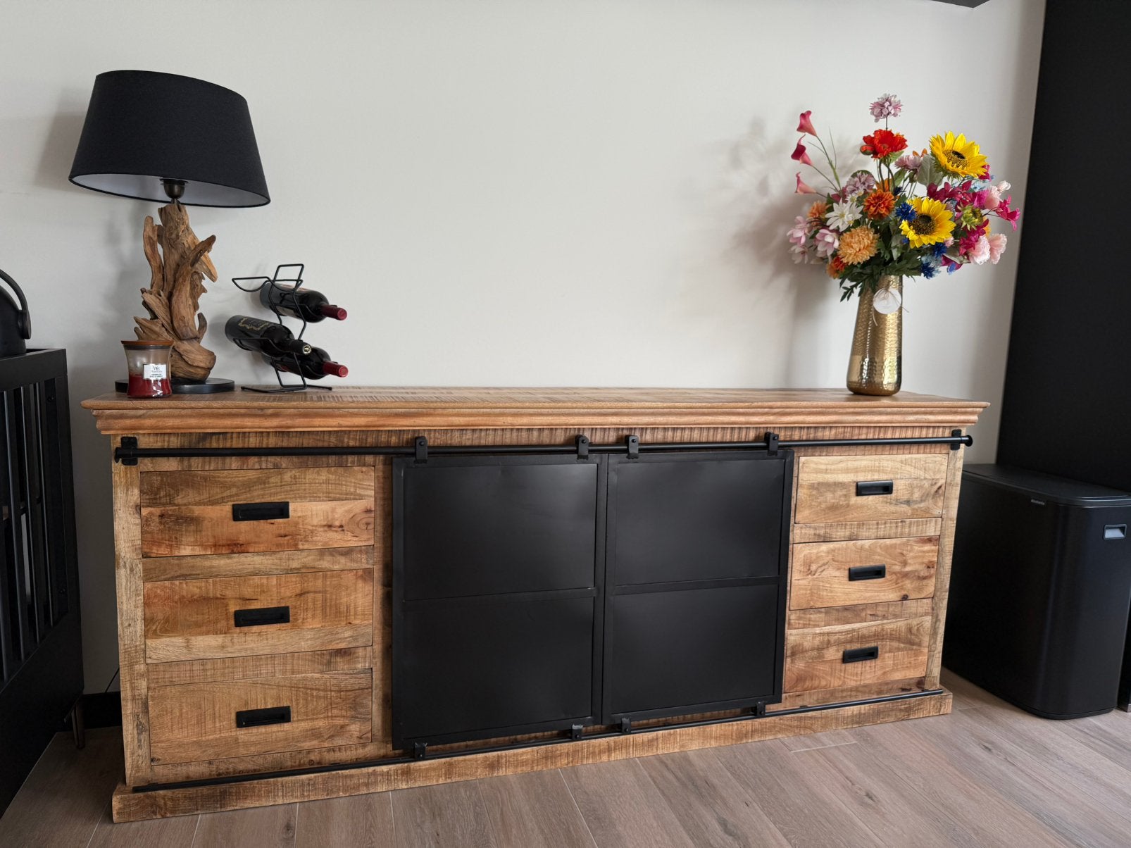 Mangohout dressoir 220cm, Ophalen, Zo goed als nieuw, 25 tot 50 cm, 200 cm of meer