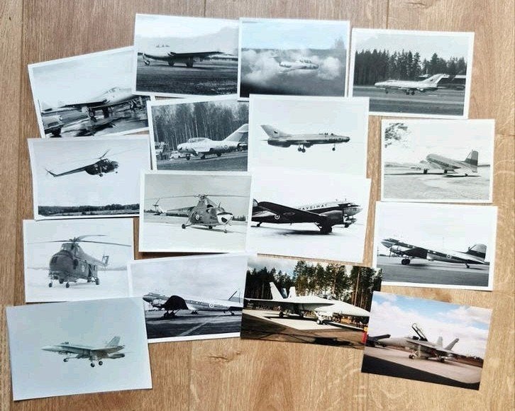 Collectie Vliegtuigfoto's Finse luchtmacht, Verzamelen, Luchtvaart en Vliegtuigspotten, Ophalen of Verzenden, Gebruikt