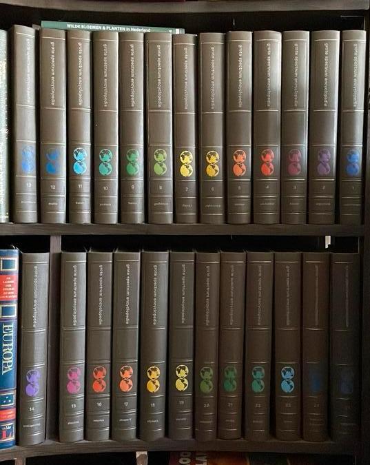 Grote Spectrum Encyclopie 25 delig, Ophalen, Zo goed als nieuw, Algemeen