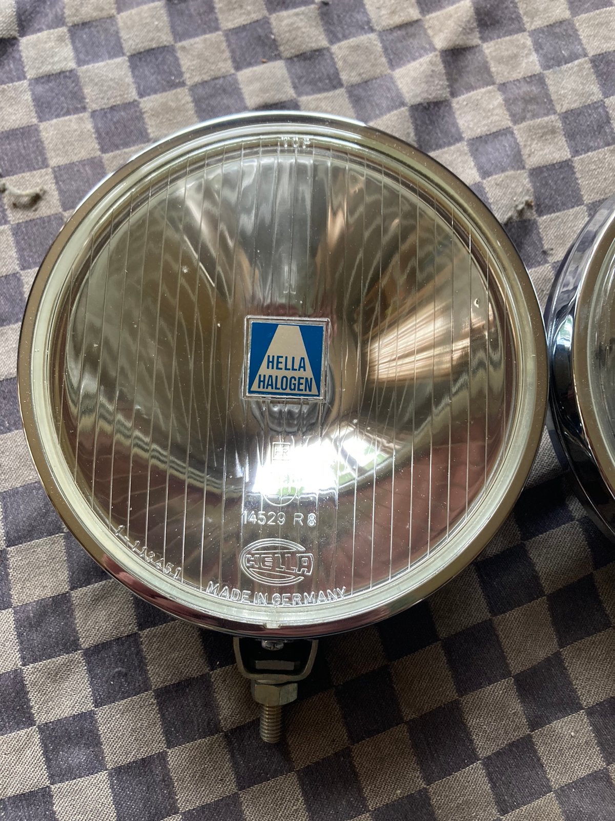 Oldtimer 2 nieuwe hella verstralers type 170 met covers, Ophalen of Verzenden, Nieuw