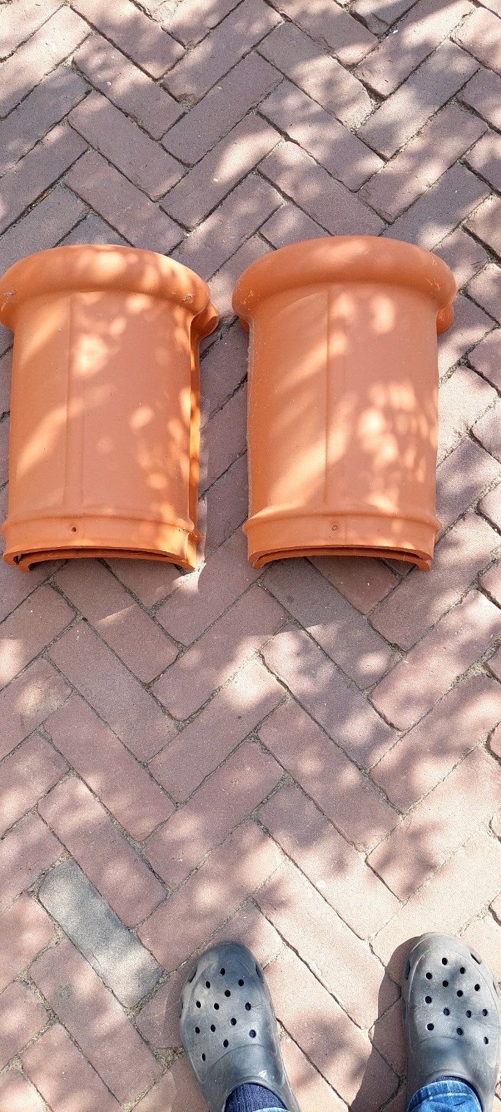 4 Monier 5 nokvorsten(pannen) nieuw., Ophalen, Steen of Klei, 15 m² of meer, Dakpannen