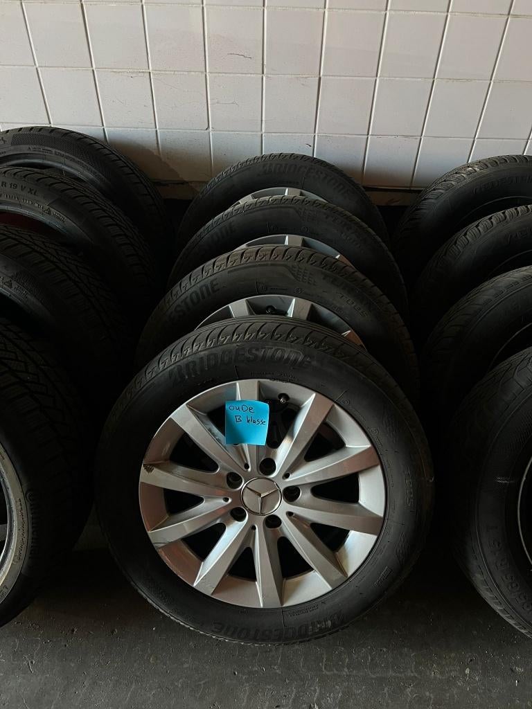 Mercedes velgenset met Bridgestone banden 205/55 R16, Auto-onderdelen, Ophalen, 16 inch, Banden en Velgen, 205 mm