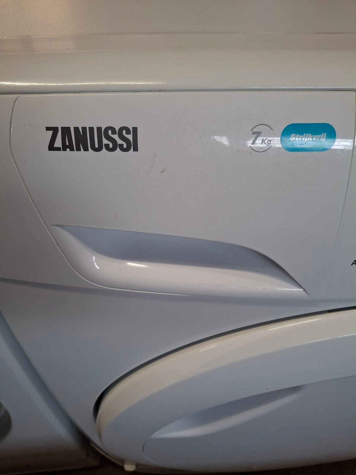 Zanussi Lindo100 7kg Condensdroger, 6 tot 8 kg, Anti-kreukfase, Ophalen of Verzenden, Voorlader