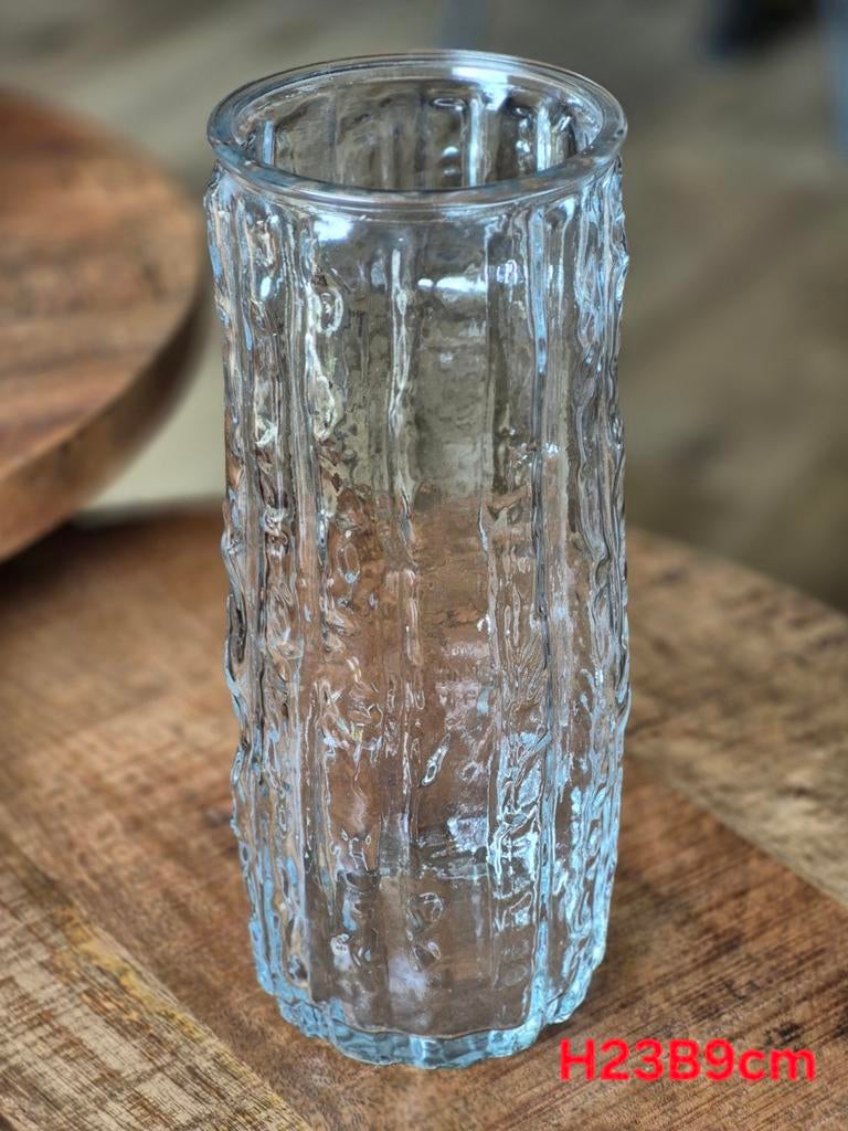 Transparante glazen vaas met reliëf, Overige kleuren, Nieuw, Ophalen of Verzenden, Glas