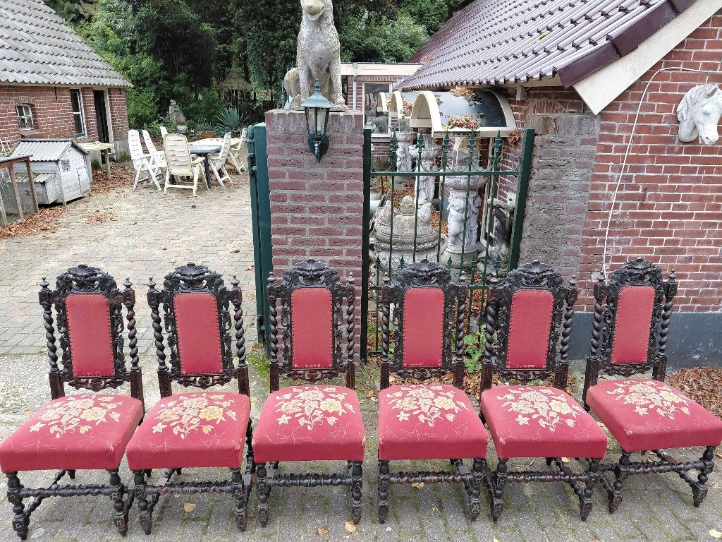 Antieke Set van 6 Franse eiken jachtstoelen met snijwerk., Ophalen