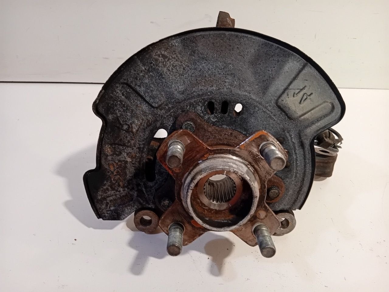 Wielnaaf rechts voor Suzuki Swift, Auto-onderdelen, Ophanging en Onderstel, Suzuki, Gebruikt, Herkomst onderdeel bekend, 12 maanden garantie