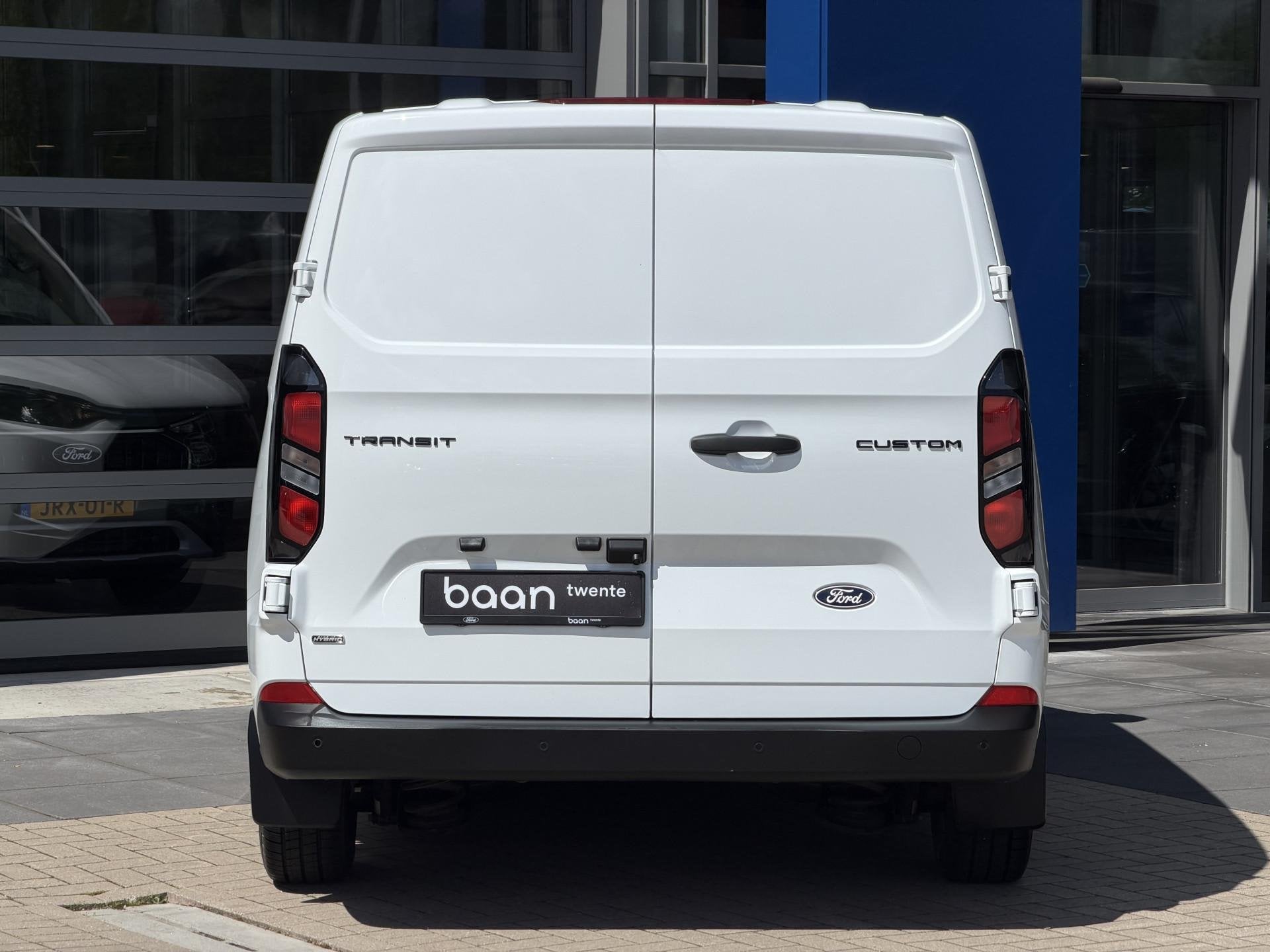 Ford Transit Custom 320 2.5 PHEV L1H1 Trend | Incl. BPM | Ad, Auto's, 12 maanden, Gebruikt, Zwart, 4 cilinders