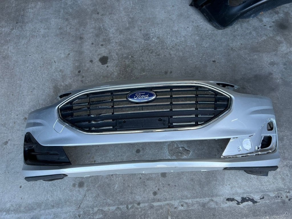 voorbumper focus titanium mk4 nx7b-17757-a 2021-2025, Niet ingevuld, Gebruikt, Voor, Niet ingevuld