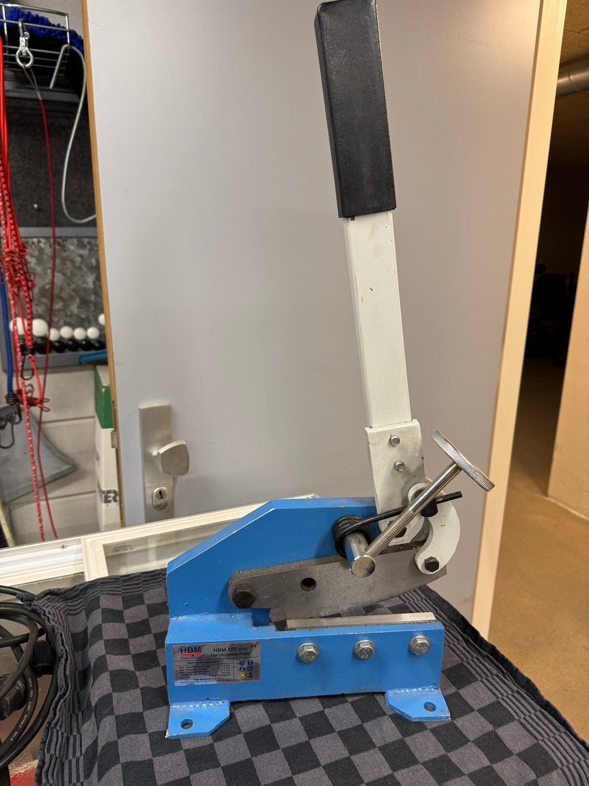 HBM 150 mm Handplaatschaar - Metaalschaar, Doe-het-zelf en Verbouw, Ophalen, Zo goed als nieuw, Snijgereedschap, Overige merken