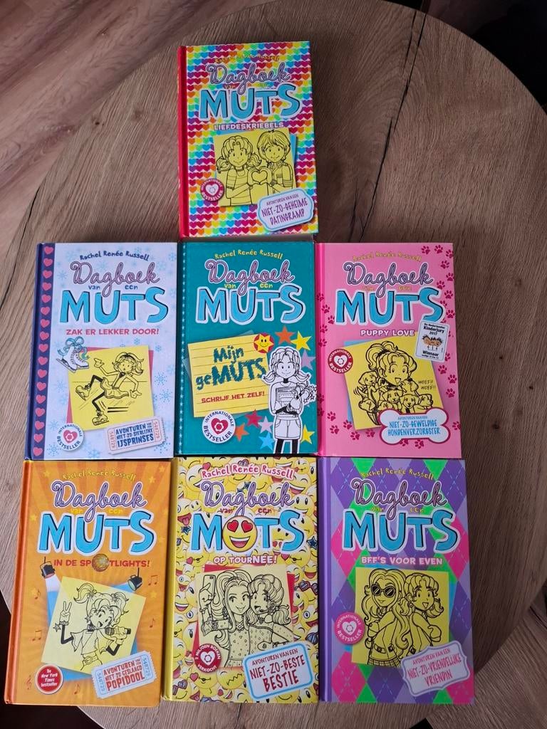 Dagboek van een muts. Verschillende delen, Ophalen of Verzenden, Zo goed als nieuw