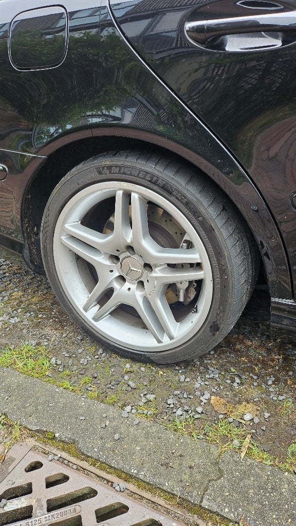 Foto 22 van Mercedes-Benz E55 AMG Estate (S211) | prijs aangepast |