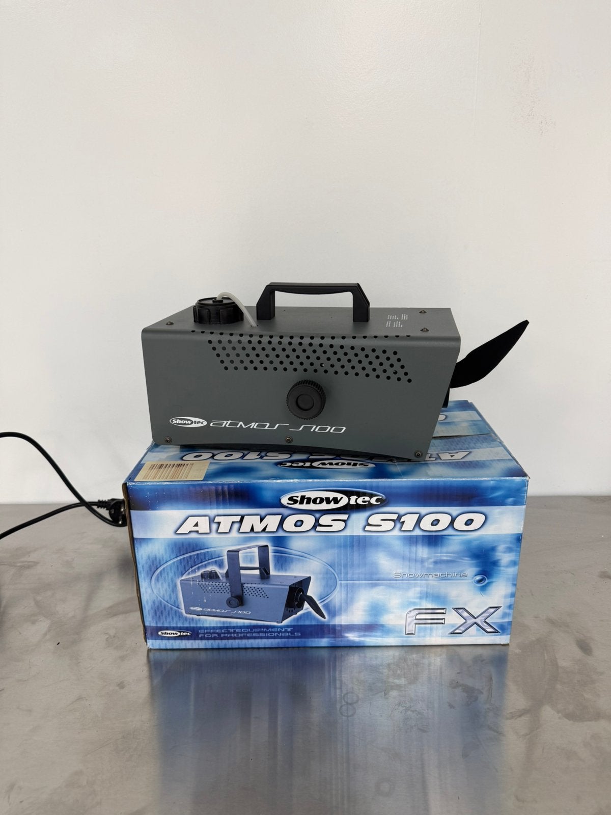 Nieuwe Showtec Atmos S100 sneeuwmachine, Muziek en Instrumenten, ', Showtec, Overige typen, Nieuw