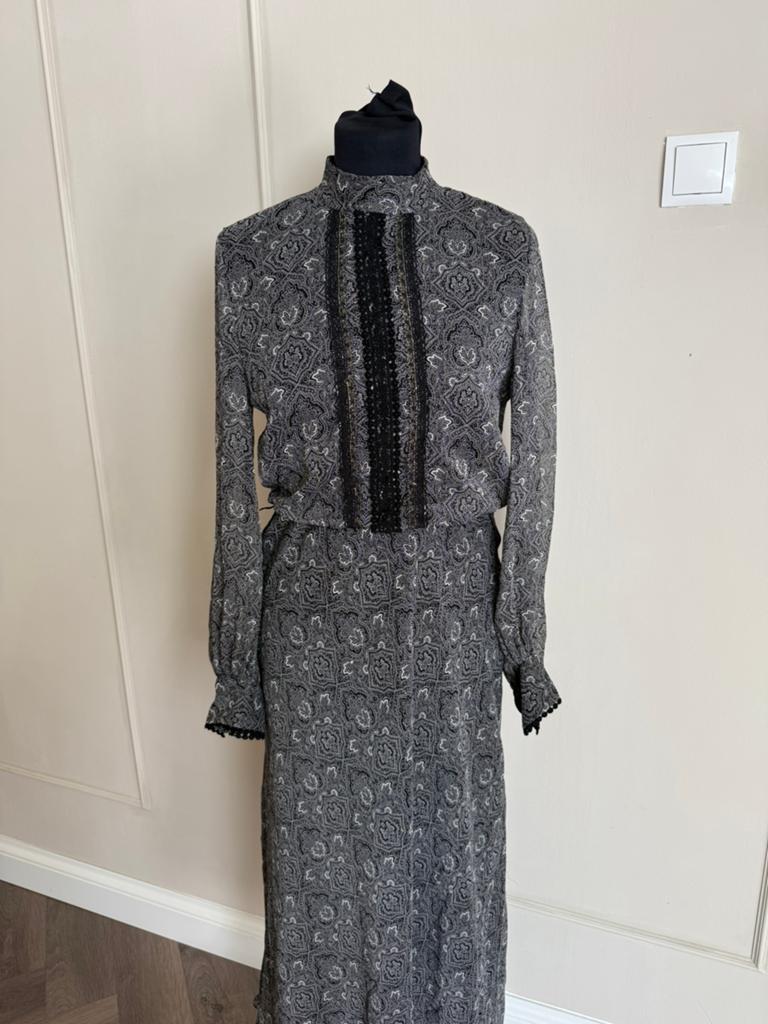 Prachtige maxi jurk Zara, Kleding | Dames, Jurken, Zwart, Ophalen of Verzenden, Zo goed als nieuw, Maat 34 (XS) of kleiner
