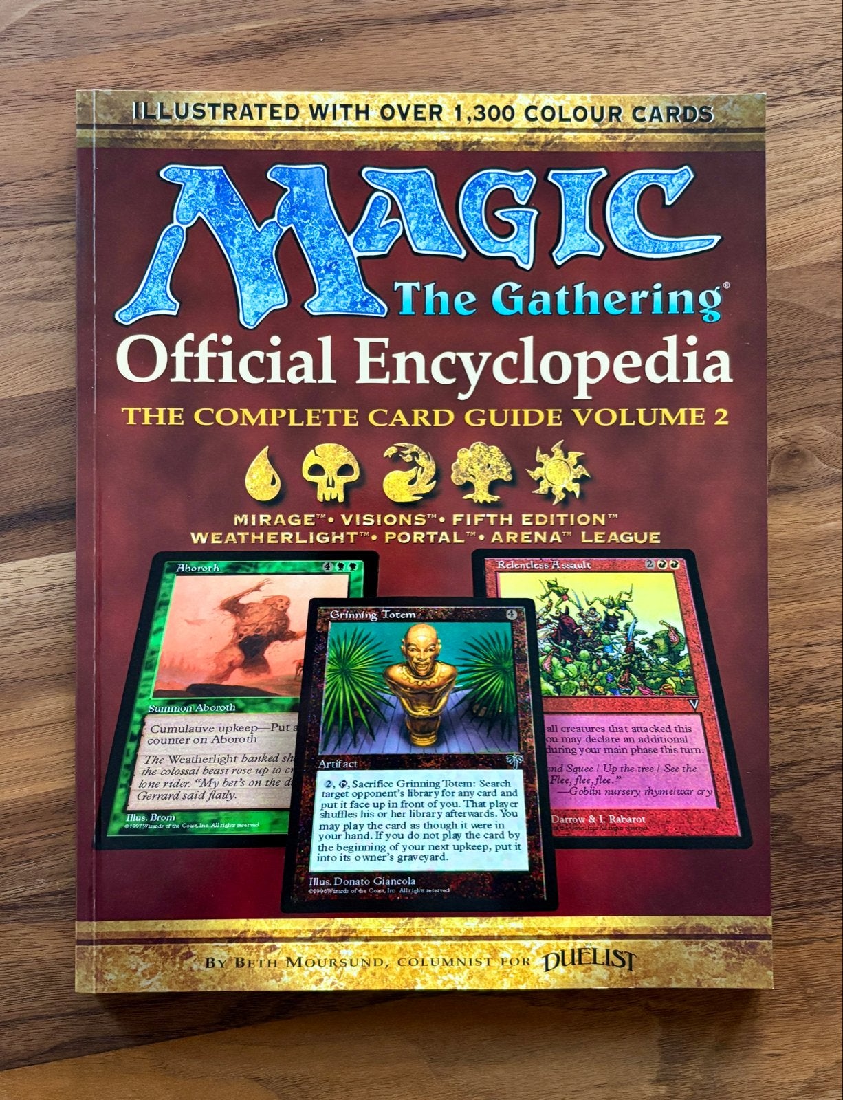 Magic: The Gathering Official Encyclopedia Volume 2 (1997), Ophalen of Verzenden, Zo goed als nieuw, Boek of Catalogus