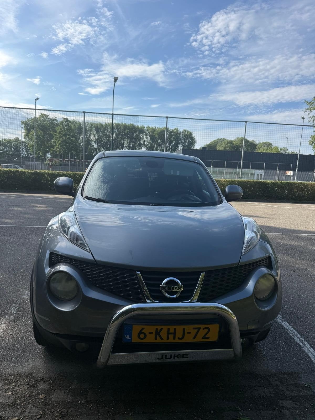 Nissan Juke 1.6 2011 Grijs, Auto's, 1250 kg, 4 cilinders, 49 €/maand, Bedrijf