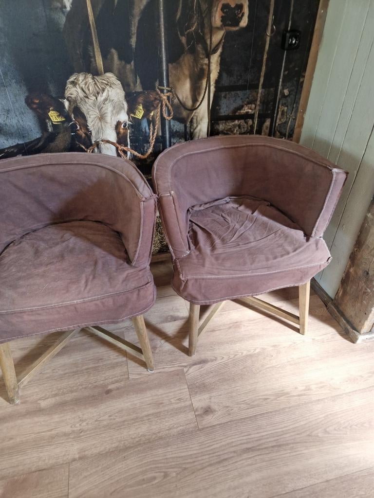 Sobere eetkamerstoelen 2 voor 20 euro!!, Ophalen, Gebruikt, Vijf, Zes of meer stoelen